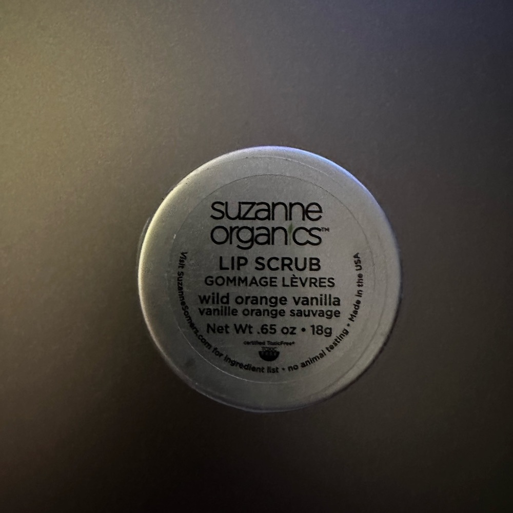 Suzanne Somers  Lip Scrub